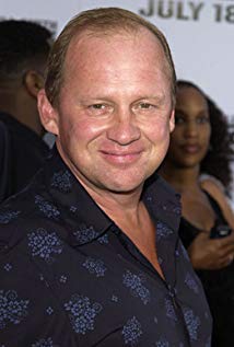 How tall is Peter Firth?